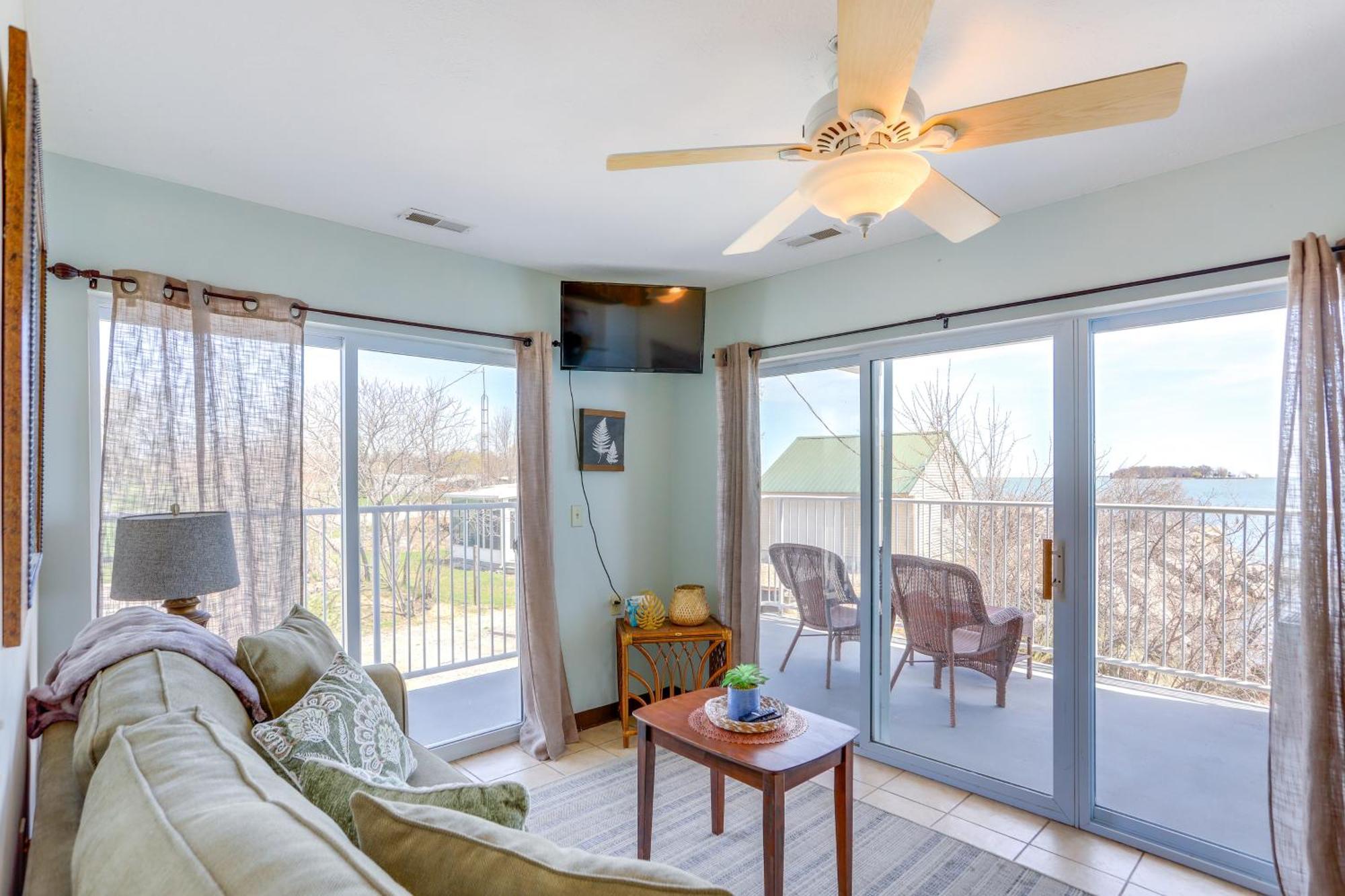 Waterfront Bass Island Retreat With Balcony And Tv Put-in-Bay Exterior foto