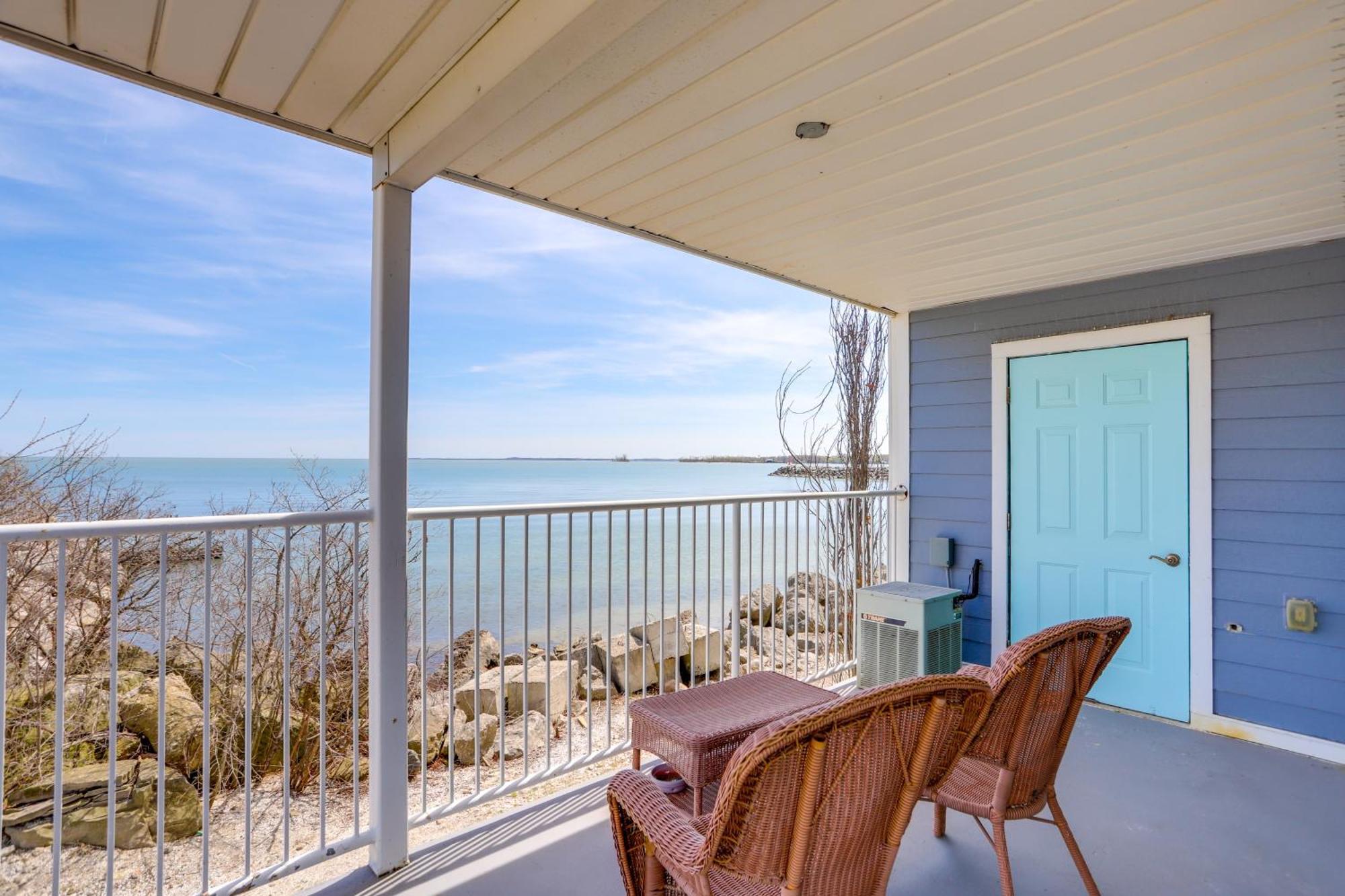 Waterfront Bass Island Retreat With Balcony And Tv Put-in-Bay Exterior foto